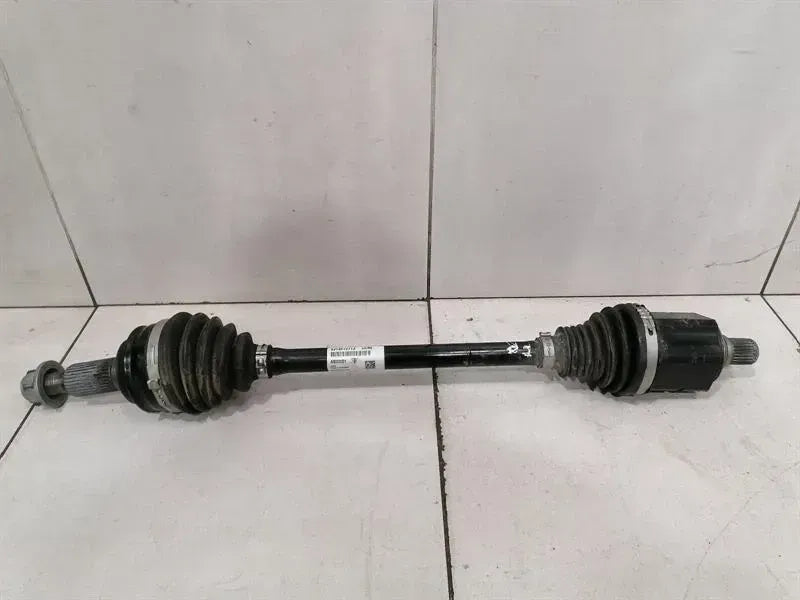 Porsche Taycan 9J Right Front Drive Shaft 9J1407271J Drive Shaft Front Right
