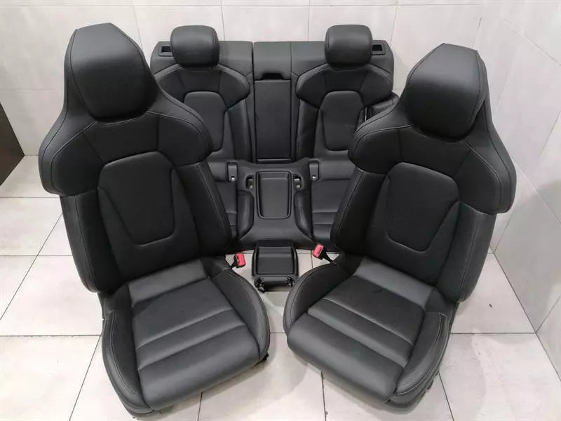 Porsche Taycan 9J Seat Interior Leather Interior in Black Turbo S Seat