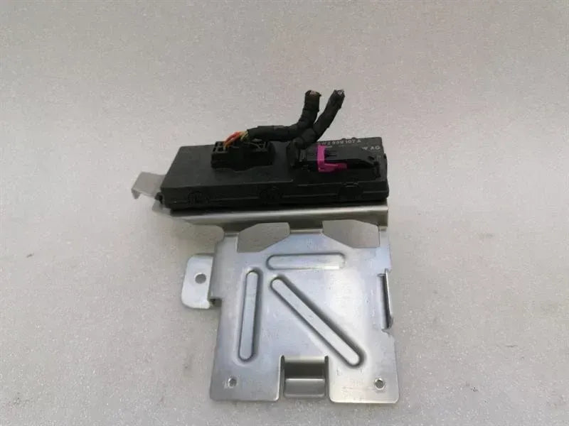 Porsche Taycan 9J boat lid control module 8W2959107A control unit tailgate