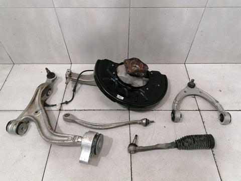 Porsche Taycan 9J Right Front Hub 9J1407246B Wheel Bearing Housing Front Right