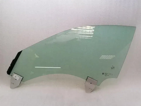 Porsche Taycan 9J left front door glass 9j1845019 door window front left