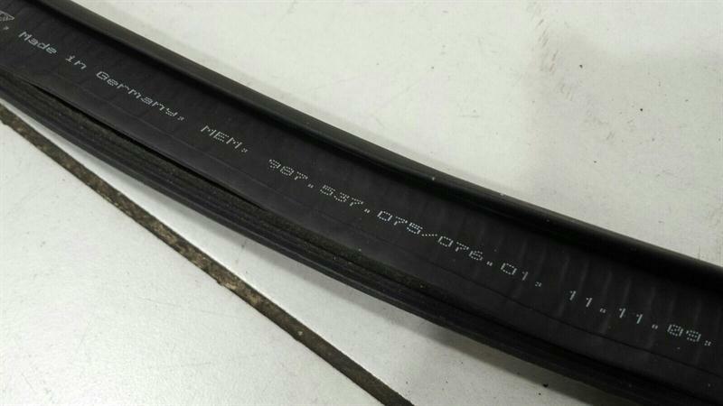 Porsche Cayman 987 left door seal 98753707501 door seals left