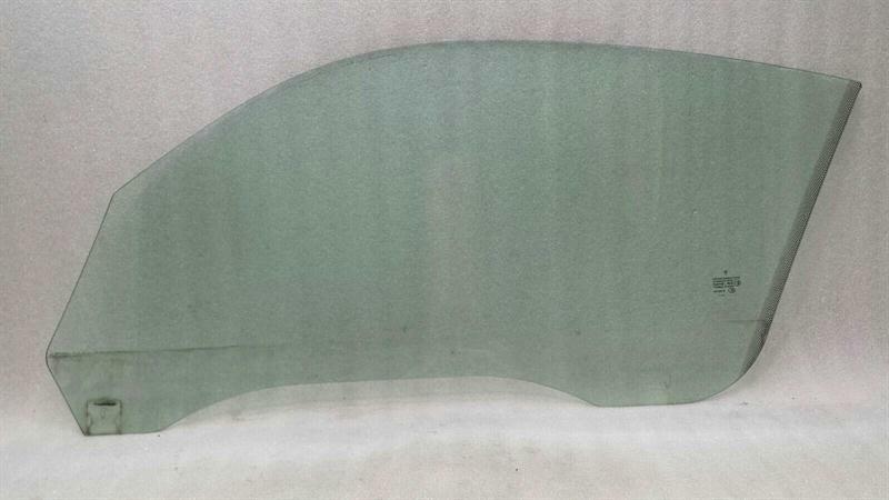 Porsche Cayman S 987 right front door glass 98754251208 door window front right