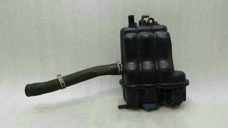 Porsche Cayman S 987 expansion tank 98710604703 expansion tank cooling water