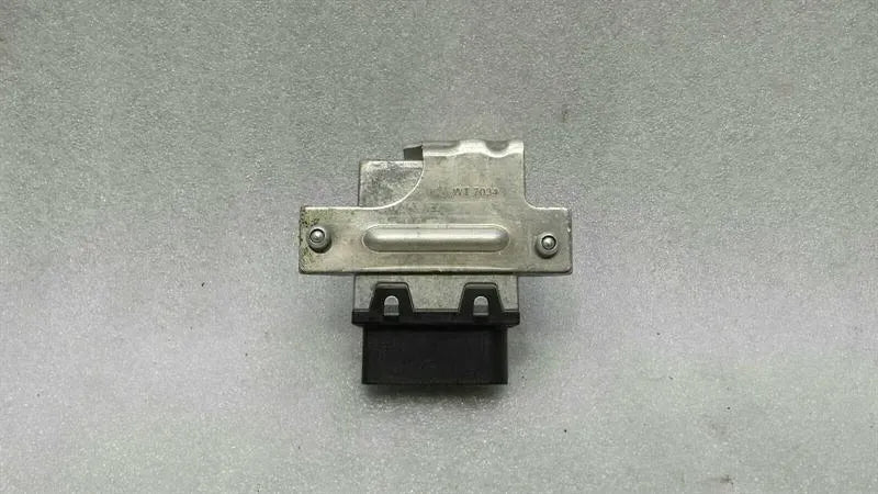 Porsche Cayman S 987 fuel pump module 99761802501 control unit fuel pump