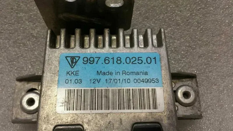 Porsche Cayman S 987 fuel pump module 99761802501 control unit fuel pump