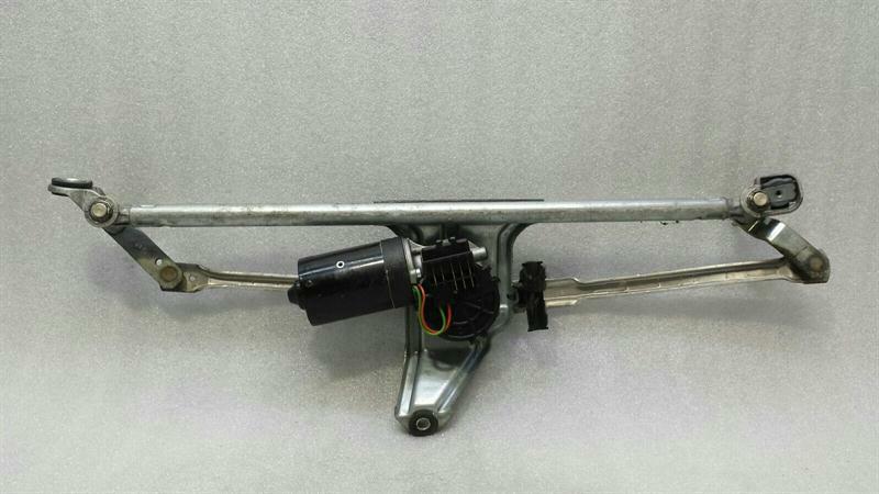 Porsche Cayman 987 RHD Front Wiper Engine 99762803601 Right Hand Drive