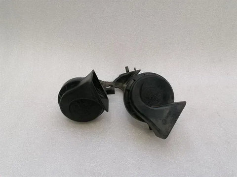 Porsche 911 996 Horn 99663515000 Horn Fanfare Set Kit