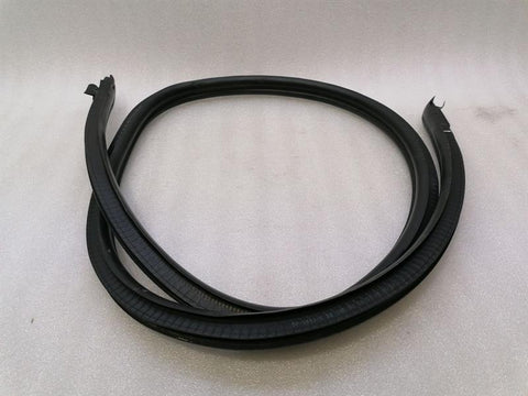 Porsche 911 996 Left Door Seal 99653707500 Door Seals Left