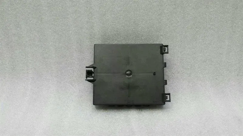 Porsche 911 997 body modules 99761817212 control unit SAM