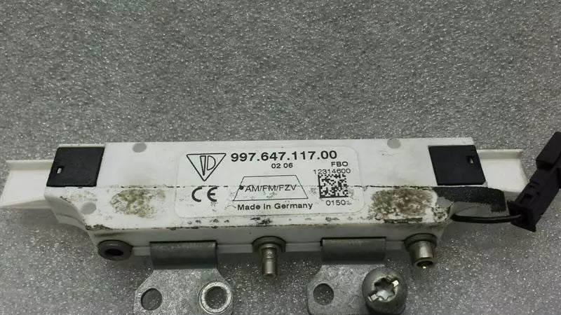 Porsche 911 997 aerial / antenna 99764711700 antenna booster