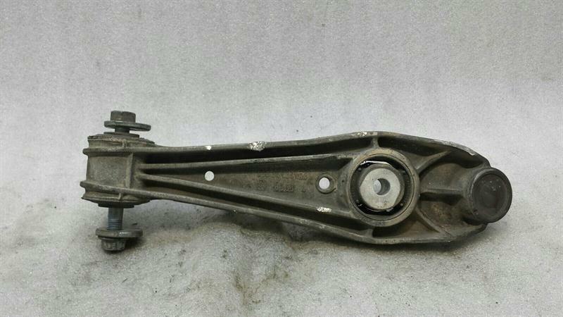 Porsche 911 997 right rear wishbone 99634134108 rear right wishbone