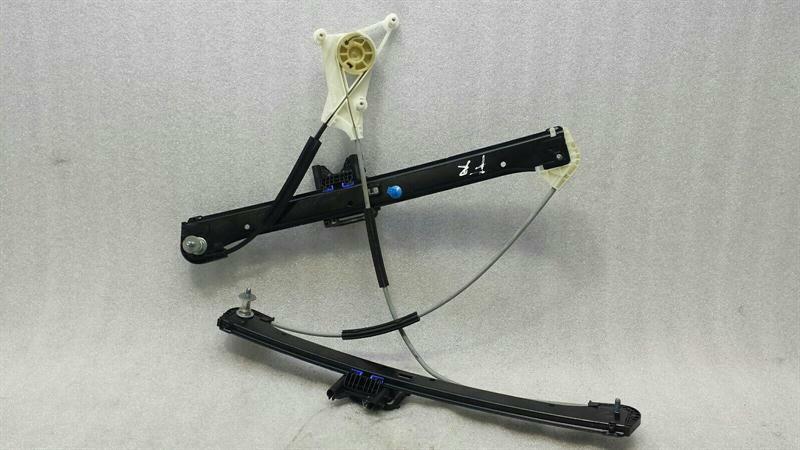 Audi S3 8V Right Front Door Winder 8V4837462 Front Right Window