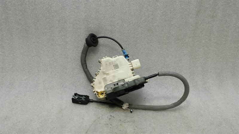 Audi S3 8V A3 RHD front right door lock 8X2837016B right hand drive.