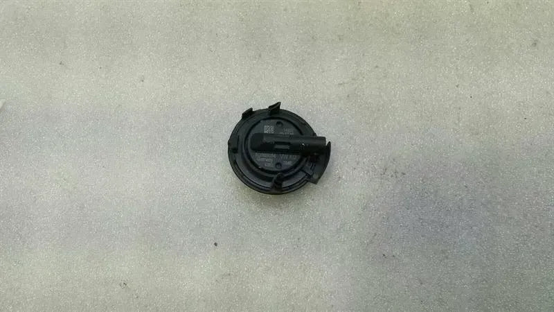 Audi S3 8V Crash Sensor 5Q0959354 Impact Sensor SRS .
