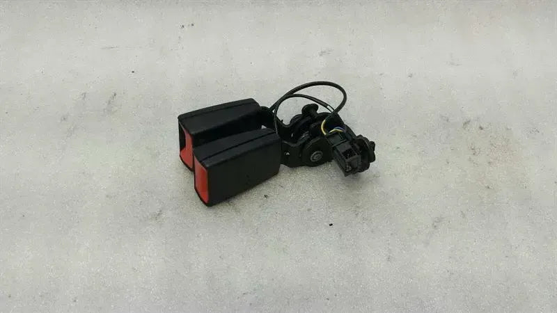 Audi S3 8V A3 Rear Belt Buckle 8V0857739 Rear Belt Lock