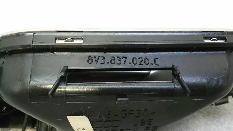 Audi S3 8V Right Door Inner Handle 8V3837020C Interior Door Handle Right