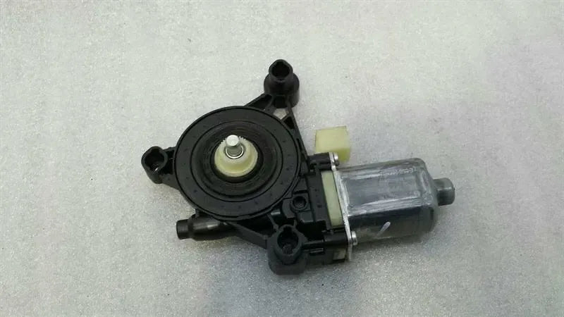 Audi S3 8V Left Door Window Motor 5Q0959802B Power Window Motor Left
