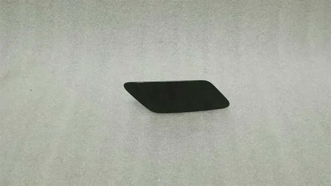 Audi S3 8V Right Headlamp Washer Jet Cover 8V3955276C Front Bumper Cover