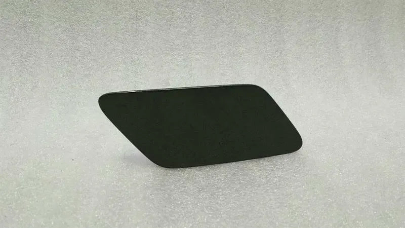 Audi S3 8V Right Headlamp Washer Jet Cover 8V3955276C Front Bumper Cover