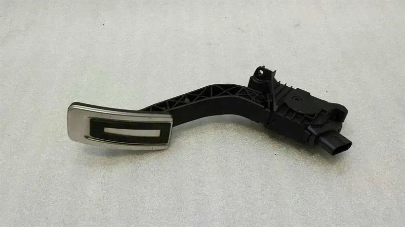 Audi S3 8V gas pedal (electrical) 5Q2723503D right handlebar RHD
