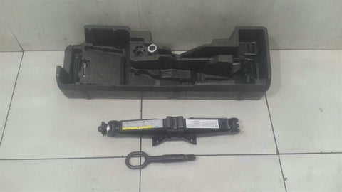 Audi S1 8x a1 Saver Kit 8x0012106 Jack