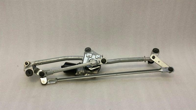 Audi TT 8S RHD Front Wiper Engine 8S2955023A Right Hand Drive