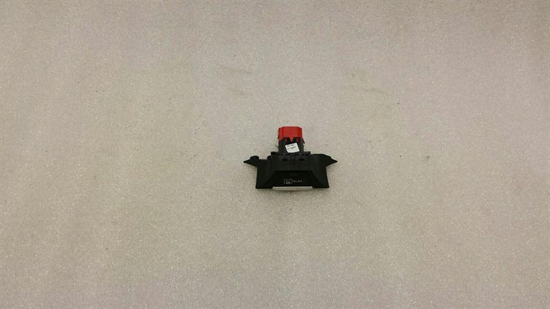 Audi TT 8S RHD rear window heated switch 8S2927117A right-hand drive