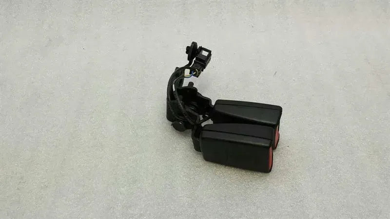 Audi S3 8V Belt Buckle 8V0857739 Belt Lock