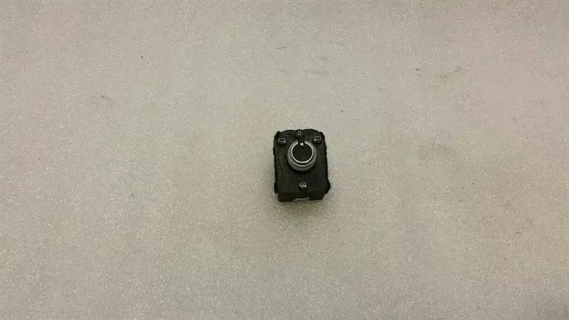 Audi TT 8S Mirror Switch 4M0959565D Exterior Mirror Switch