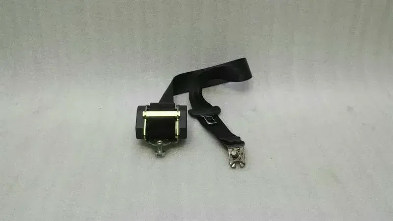 Audi S3 8V rear seat belt 8V3857805 seat belt rear belt