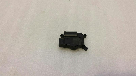 Audi TT 8S Vent Flap Motor 5Q0907511K Servo Motor