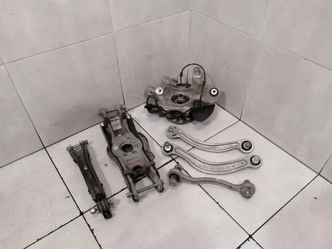 Mercedes EQC N293 Left Rear Hub Set A2133503105 Wheel Bearing Housing Rear Left