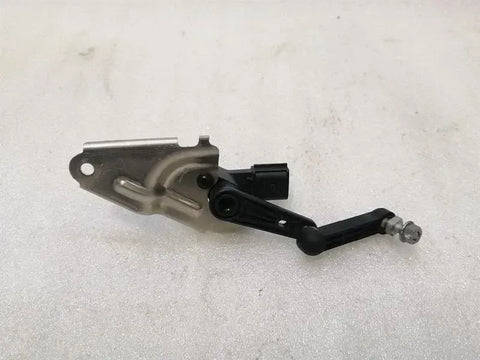 Tesla Model 3 Front Left Level Sensor 1044941-00-B Level Sensor Front Left