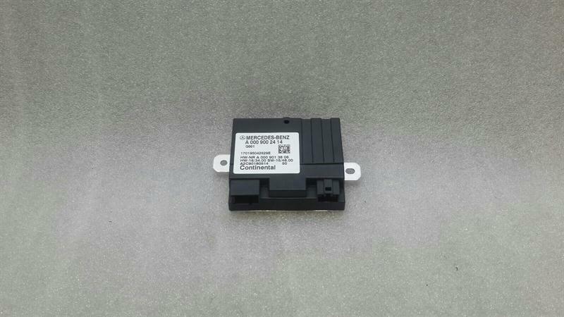 Mercedes E Class W213 Fuel Pump Module A0009002414 Fuel Pump Control Unit