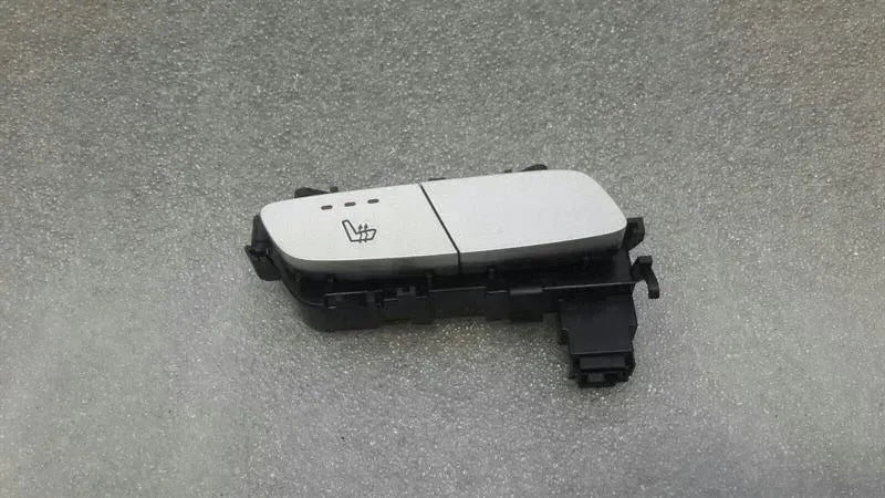 Mercedes E Class W213 Left Seat Switch A2139050204 Seat Switch Left Heated