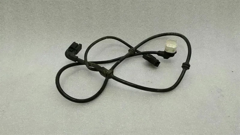 Mercedes C Class W205 Brake Pad Sensor A2055404006 Brake Pads