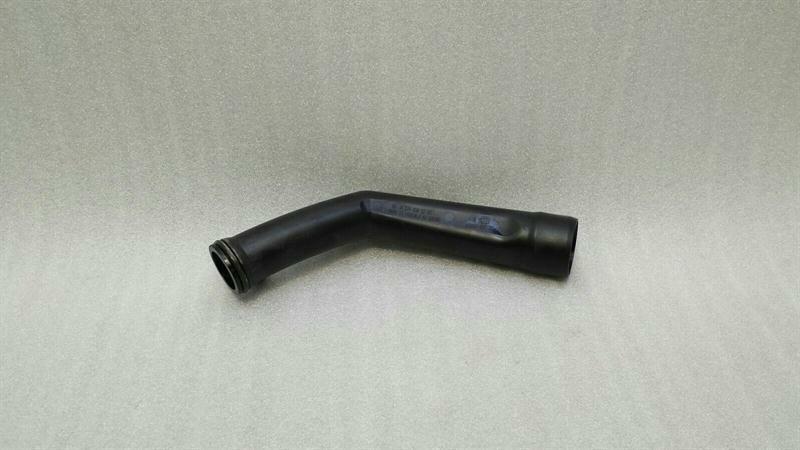 Mercedes C Class W205 Intercooler Pipe A2740980207 Pressure Pipe Intercooler Pipe M274