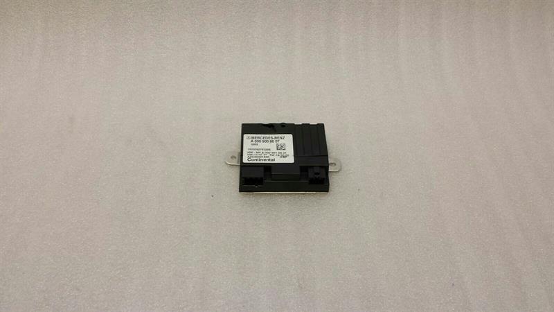 Mercedes C Class W205 Fuel Pump Control Module A0009006007 Fuel Pump ECU