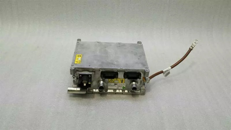 Mercedes W205 Control Unit Battery Charger A0009001108 C350E Control Unit Hybrid