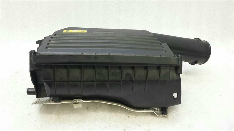 Mercedes C Class W205 Airbox A2740901701 Air Filter Box M274