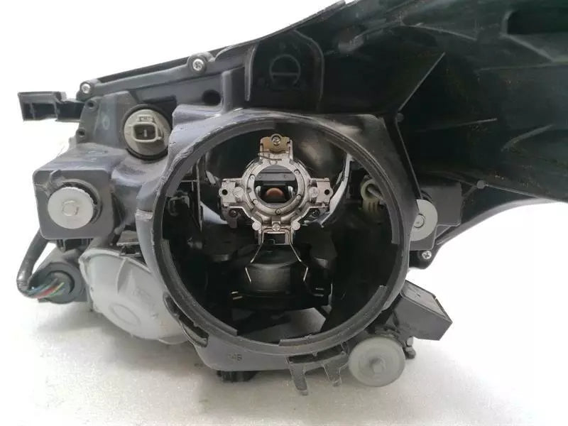 Right Headlight TOYOTA AVENSIS Headlight Xenon Headlights Right 85663-30010