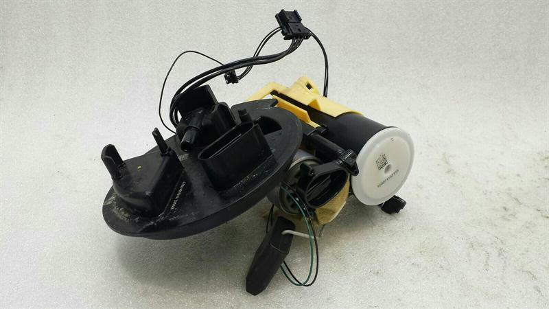 Mercedes C Class W205 Fuel Pump Electric A2054701594 Fuel Pump