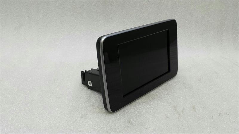 Mercedes C Class W205 Navigation Monitor A2059004113 Sat Nav Display Picture Shirt