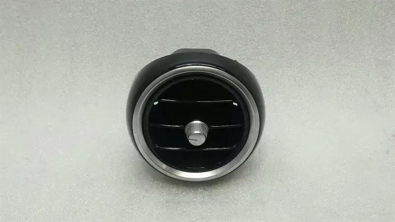 Mercedes C W205 Right Air Vent RHD A2058301200 Ventilation Nozzle Vent Grille Re