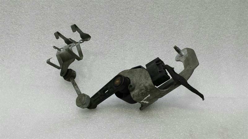 Mercedes C W205 RLH level sensor A2229050503 level control rear left