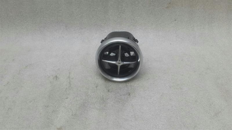 Mercedes SLC R172 MOPF air vent A1728300154 ventilation nozzle ventilation grille