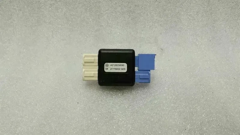 MERCEDES A Class W176 R172 W212 Aerial / Antenna A2128204585 Antenna