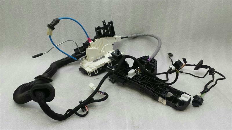 Mercedes A45 AMG W176 rear right door lock A2047303635 door lock rear right