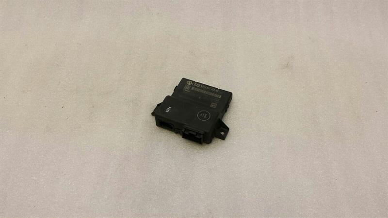 Audi A1 8X gateway module 8U0907468AC control unit diagnostic interface